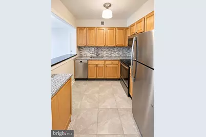 224 W Rittenhouse Square #214, Philadelphia, PA 19103 - Photo 4