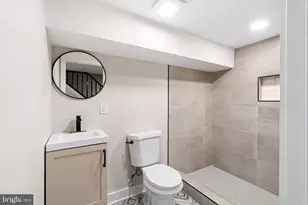 1443 N Edgewood St, Philadelphia, PA 19151 - Photo 8