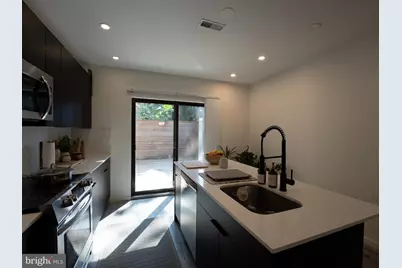 922 W York Street, Philadelphia, PA 19133 - Photo 10