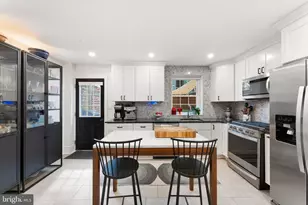 870 N Lawrence St, Philadelphia, PA 19123 - Photo 12