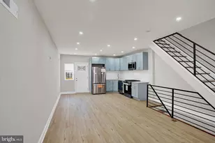 1424 S Napa St, Philadelphia, PA 19146 - Photo 2