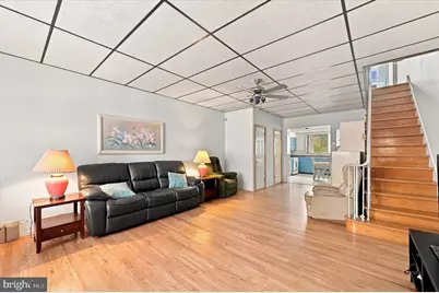 832 Tasker Street, Philadelphia, PA 19148 - Photo 2