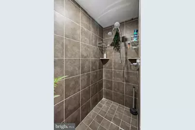 1352 South Street #400, Philadelphia, PA 19147 - Photo 20