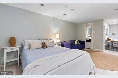 14 Newton Street #F27, Philadelphia, PA 19118 - Photo 20