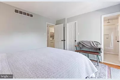 14 Newton Street #F27, Philadelphia, PA 19118 - Photo 14