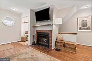14 Newton St, Philadelphia, PA 19118 - Photo 4