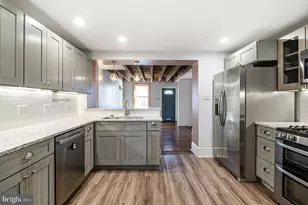 1101 Crease St, Philadelphia, PA 19125 - Photo 2