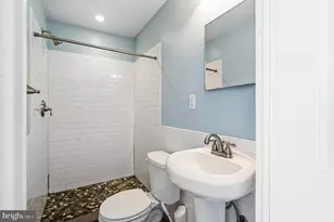 1101 Crease St, Philadelphia, PA 19125 - Photo 20