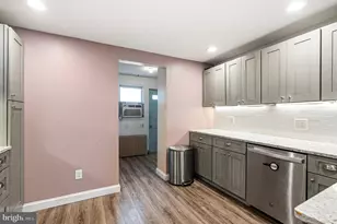 1101 Crease St, Philadelphia, PA 19125 - Photo 4