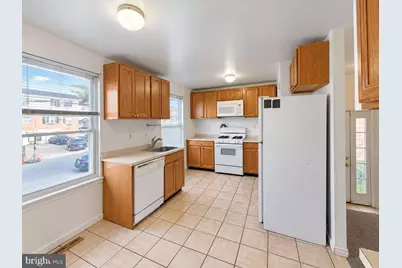 10908 Kirby Drive, Philadelphia, PA 19154 - Photo 6