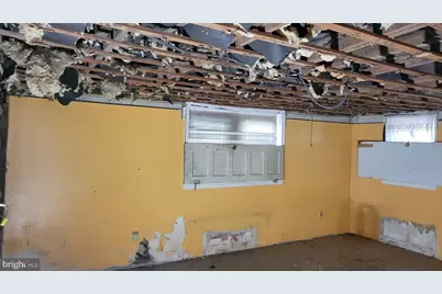 2715 W Westmoreland Street, Philadelphia, PA 19129 - Photo 12