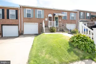 4225 Chalfont Pl, Philadelphia, PA 19154 - Photo 1