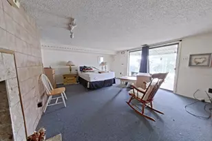 7402 Dicks Ave, Philadelphia, PA 19153 - Photo 20