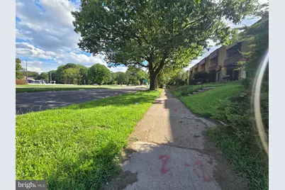 7528 E Roosevelt Boulevard S, Philadelphia, PA 19152 - Photo 2