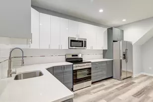 719 Cantrell St, Philadelphia, PA 19148 - Photo 4
