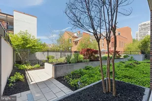 410 S Front St, Philadelphia, PA 19147 - Photo 22