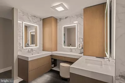 2100 Hamilton Street #2A, Philadelphia, PA 19130 - Photo 32