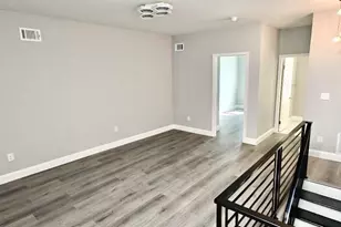 925 S 11th St, Philadelphia, PA 19147 - Photo 16