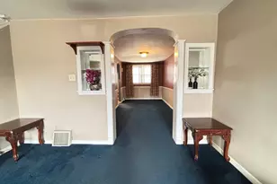 6342 Revere St, Philadelphia, PA 19149 - Photo 4
