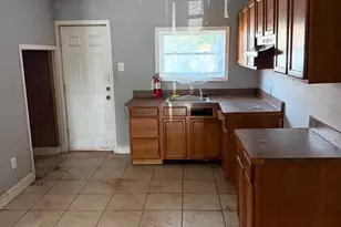 1817 Bridge St, Philadelphia, PA 19124 - Photo 2