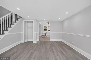 1905 Conlyn St, Philadelphia, PA 19141 - Photo 2