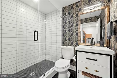 2044 E Susquehanna Avenue, Philadelphia, PA 19125 - Photo 24