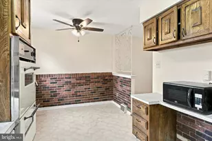 3758 Genesee Dr, Philadelphia, PA 19154 - Photo 28