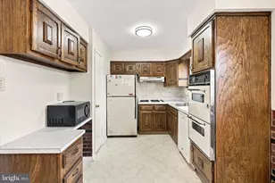 3758 Genesee Dr, Philadelphia, PA 19154 - Photo 6