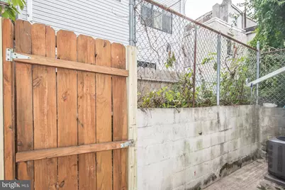 2217 Waterloo Street, Philadelphia, PA 19133 - Photo 34