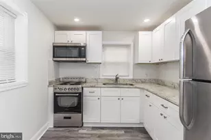 2217 Waterloo St, Philadelphia, PA 19133 - Photo 10