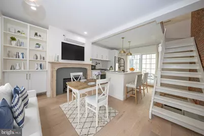 117 S Beechwood Street, Philadelphia, PA 19103 - Photo 2