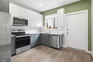 1905 E Harold St, Philadelphia, PA 19125 - Photo 4