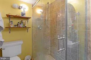 928 Irving St, Philadelphia, PA 19107 - Photo 18