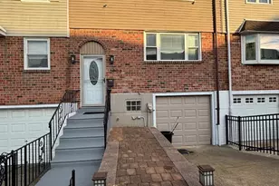 10779 Helmer Dr, Philadelphia, PA 19154 - Photo 2