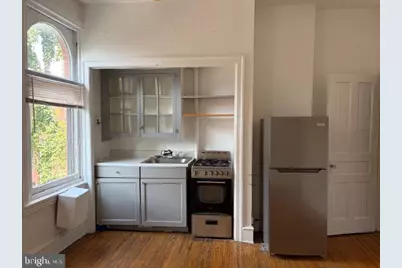 423 S 15th Street #3 FRONT, Philadelphia, PA 19146 - Photo 4