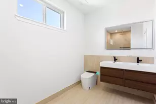 2053 N Orkney St, Philadelphia, PA 19122 - Photo 26