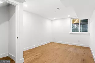 2053 N Orkney St, Philadelphia, PA 19122 - Photo 16