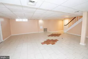 1735 Emerson St, Philadelphia, PA 19152 - Photo 14