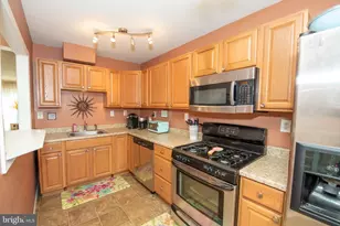 7908 Leonard St, Philadelphia, PA 19152 - Photo 4