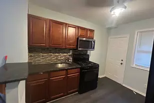 2456 N Chadwick St, Philadelphia, PA 19132 - Photo 8
