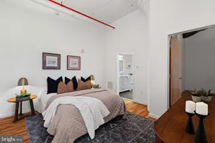 314 N 12th St, Philadelphia, PA 19107 - Photo 32