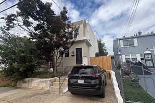 6026 Keystone St, Philadelphia, PA 19135 - Photo 1