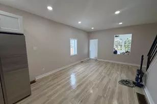 6026 Keystone St, Philadelphia, PA 19135 - Photo 2