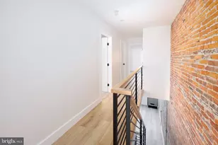 1810 Tasker St, Philadelphia, PA 19145 - Photo 4