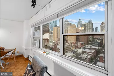 118 S 21st Street #1211, Philadelphia, PA 19103 - Photo 4