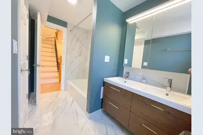 748 Catharine Street, Philadelphia, PA 19147 - Photo 4