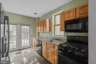 1932 E Arizona St, Philadelphia, PA 19125 - Photo 16