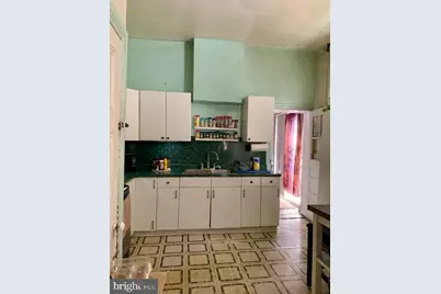 635 W Venango Street, Philadelphia, PA 19140 - Photo 8