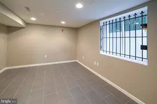 1631 W Diamond St, Philadelphia, PA 19121 - Photo 20