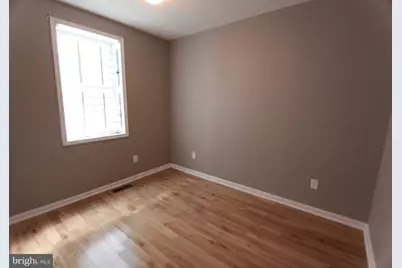 1908 N 17th Street, Philadelphia, PA 19121 - Photo 8